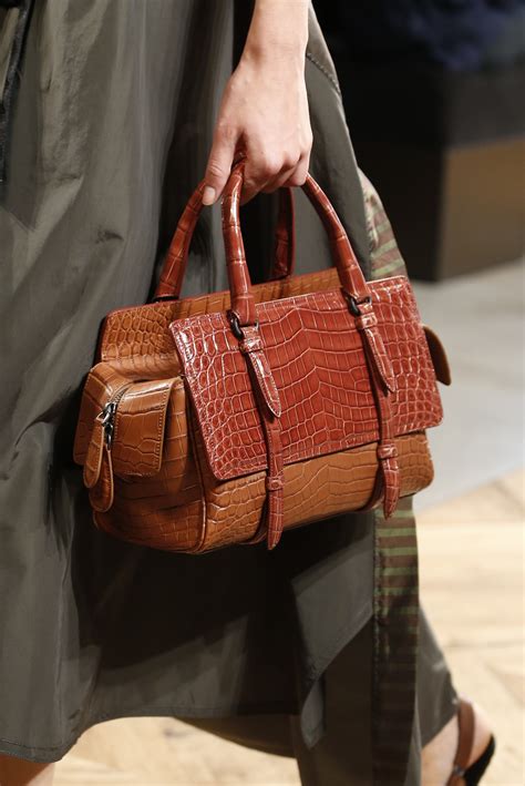 bottega veneta handbags reviews.